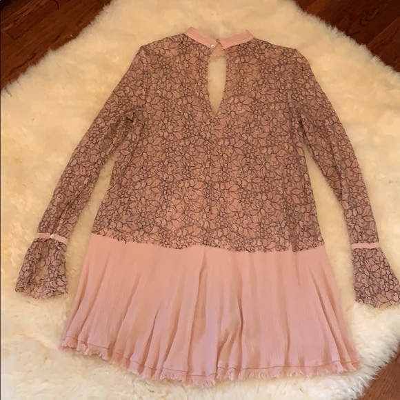 💕 Free People Secret Origins Lace Dress PINK 💕 - Picture 4 of 8